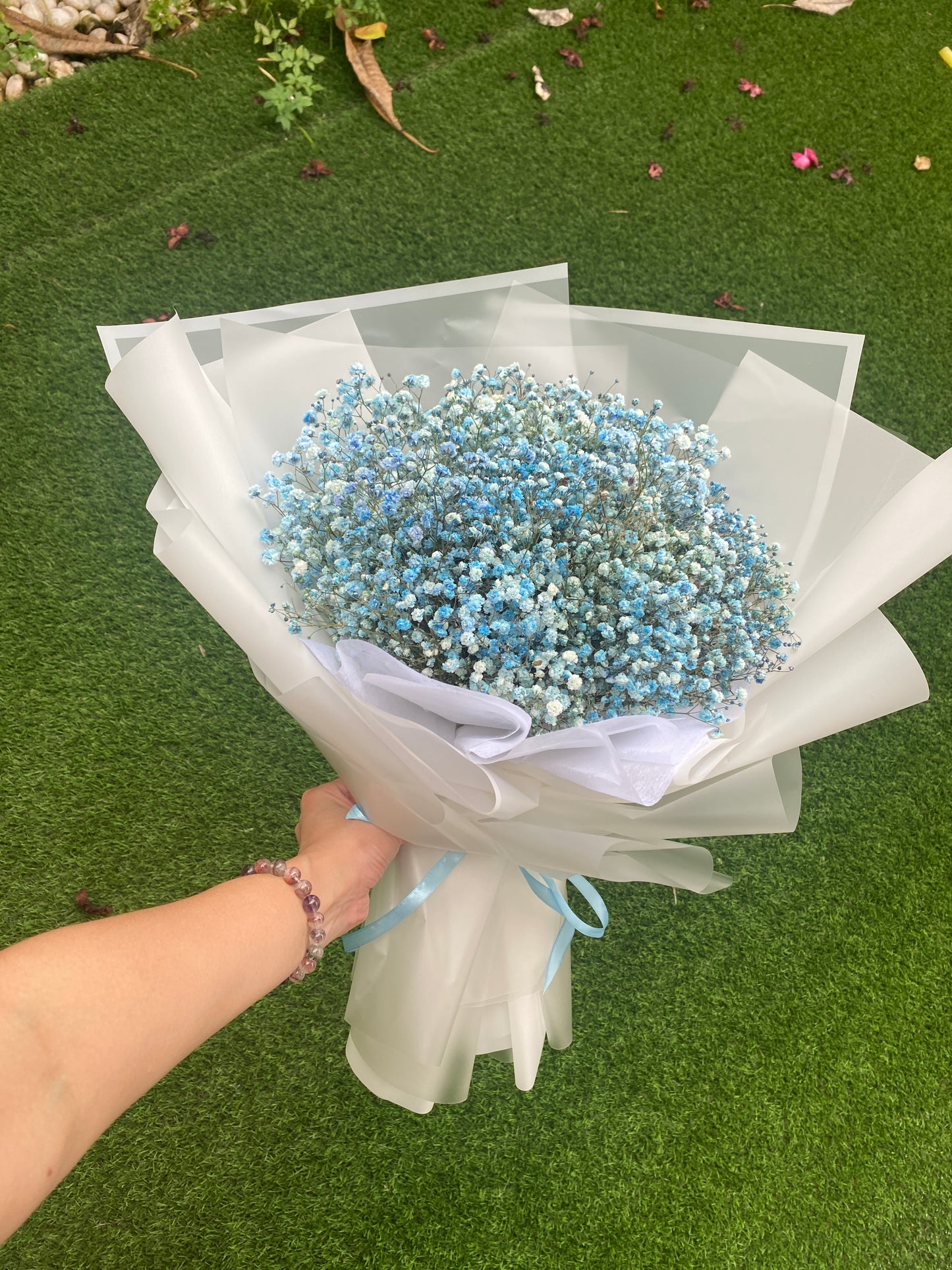 Blue Baby Breath With White Wrapping - M size