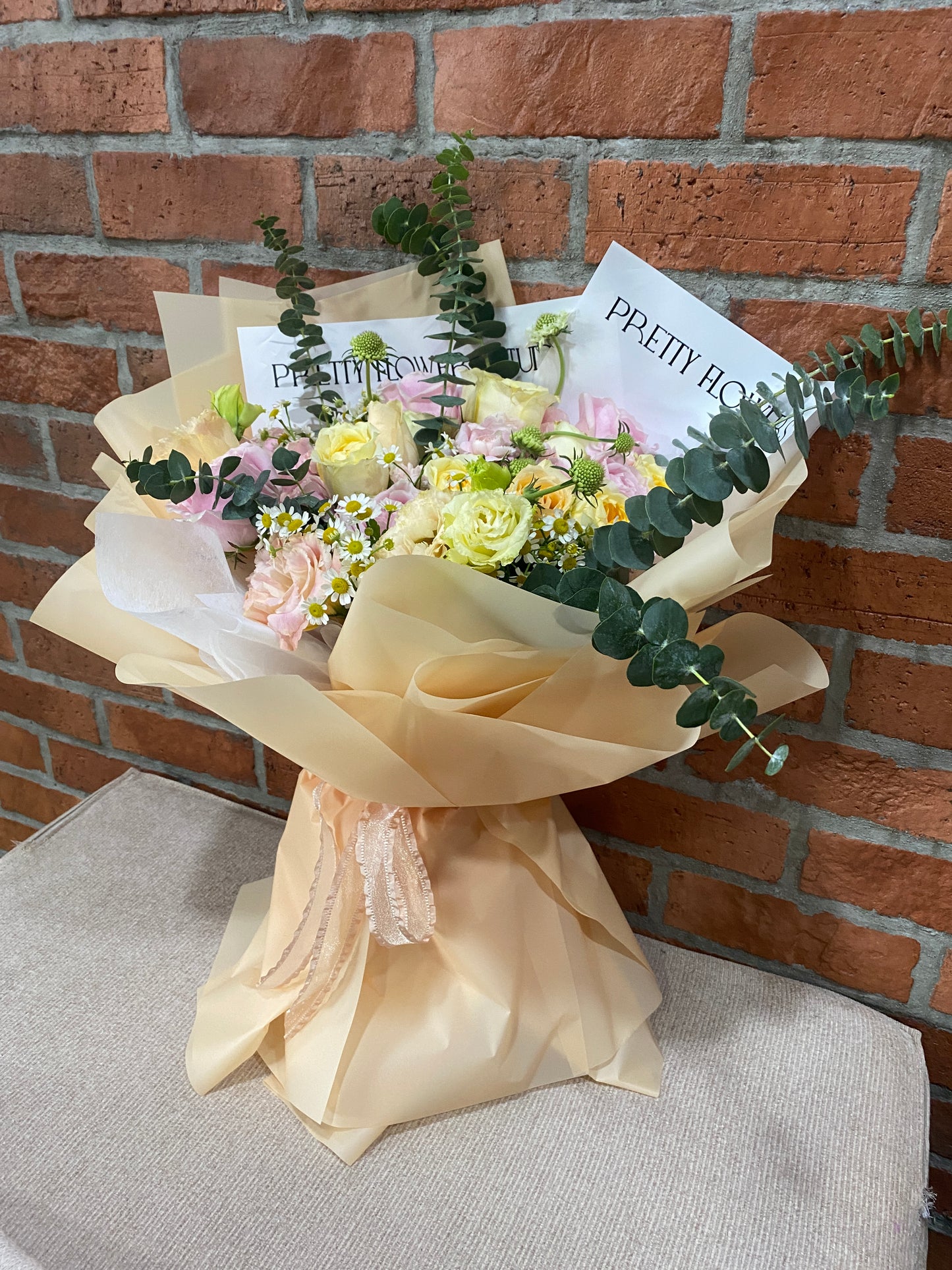 Pastel Bliss Fresh Bouquet - Roses
