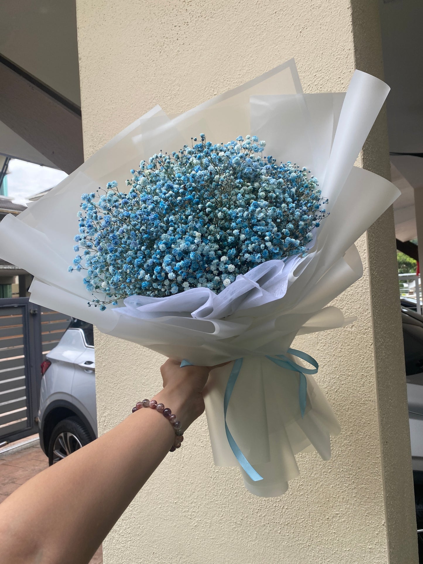 Blue Baby Breath With White Wrapping - M size