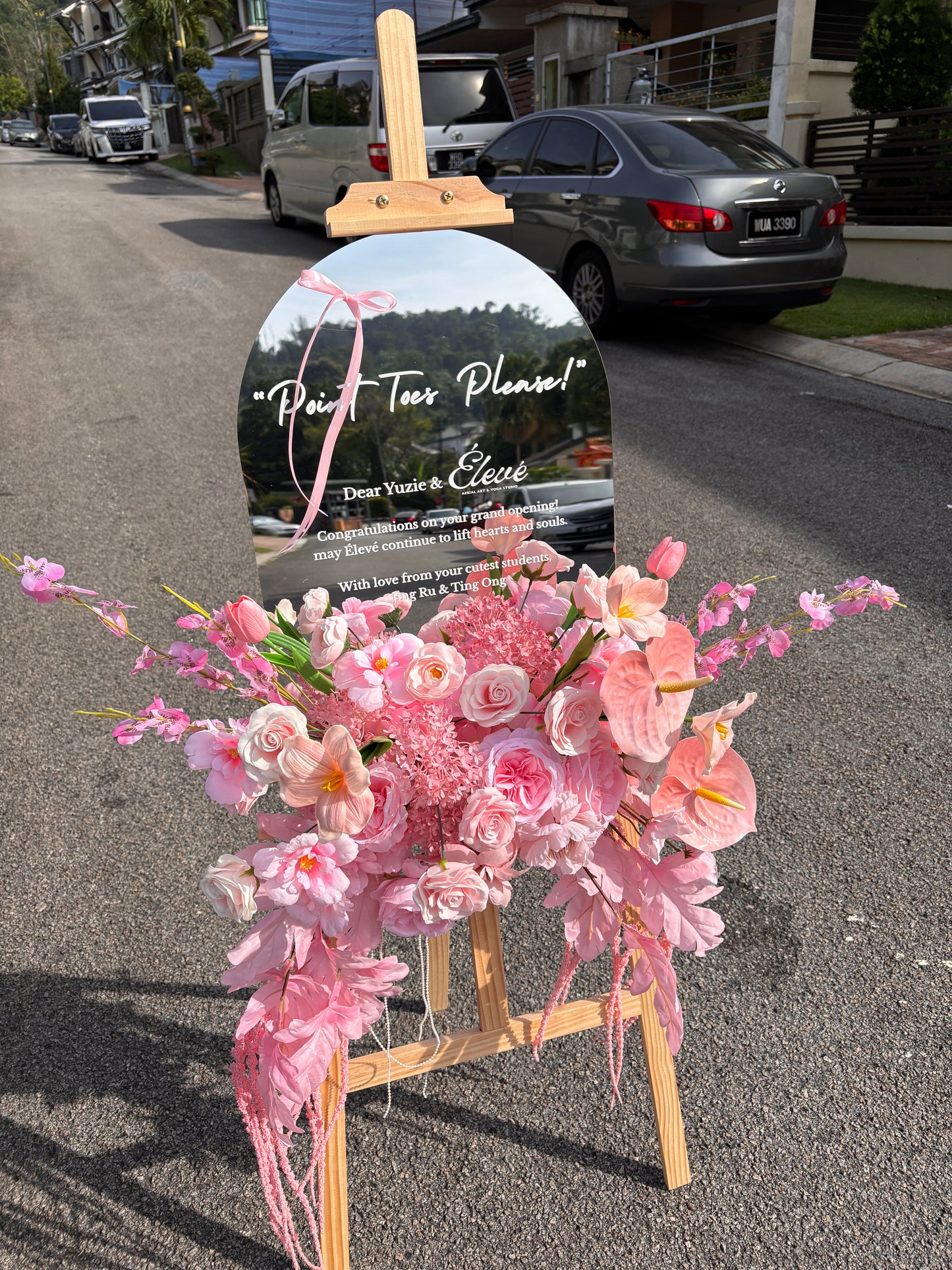 Opening Mirror Stand with Flower Arrangement