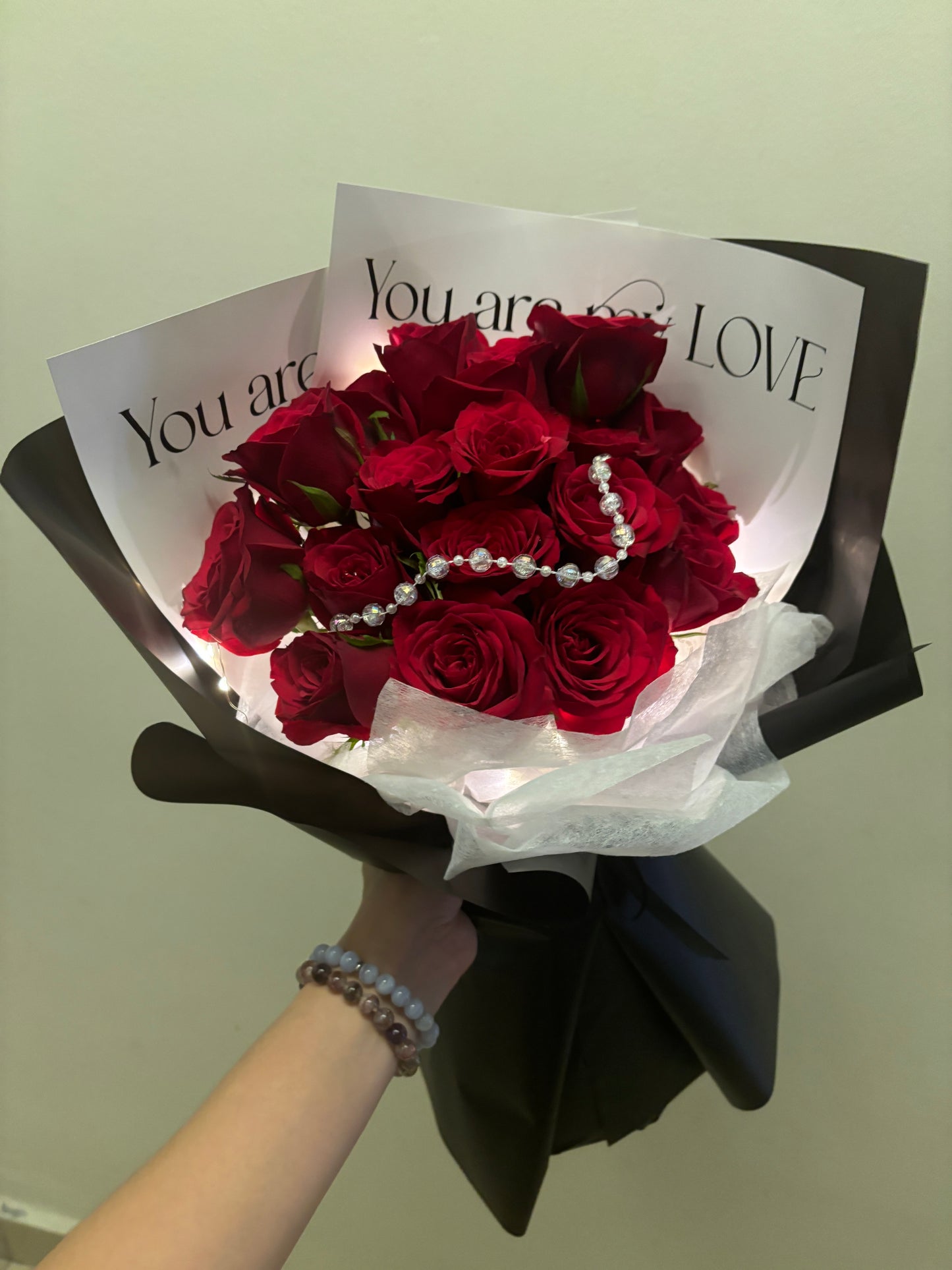 Red Roses Bouquet - Fresh Flowers