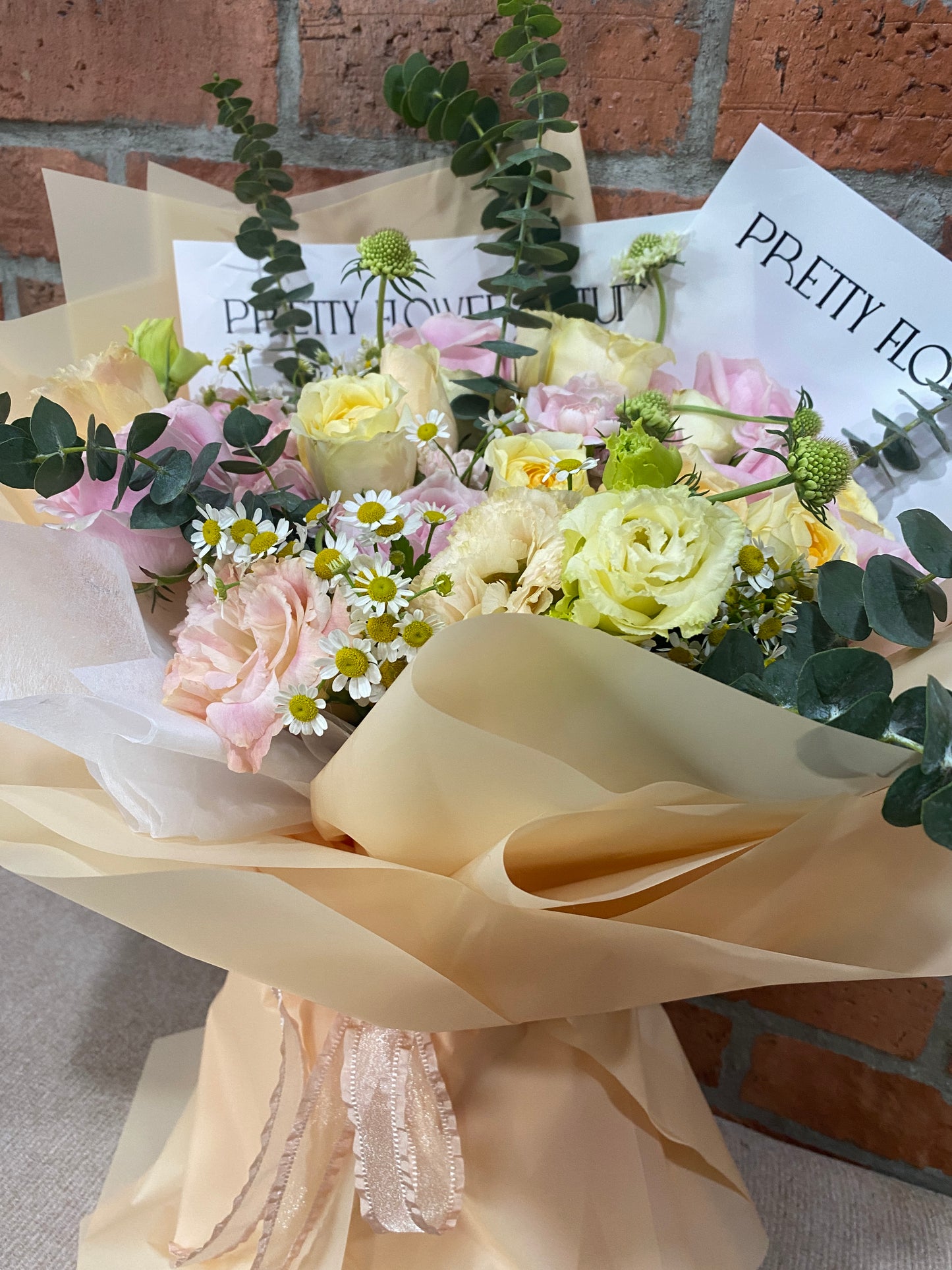 Pastel Bliss Fresh Bouquet - Roses