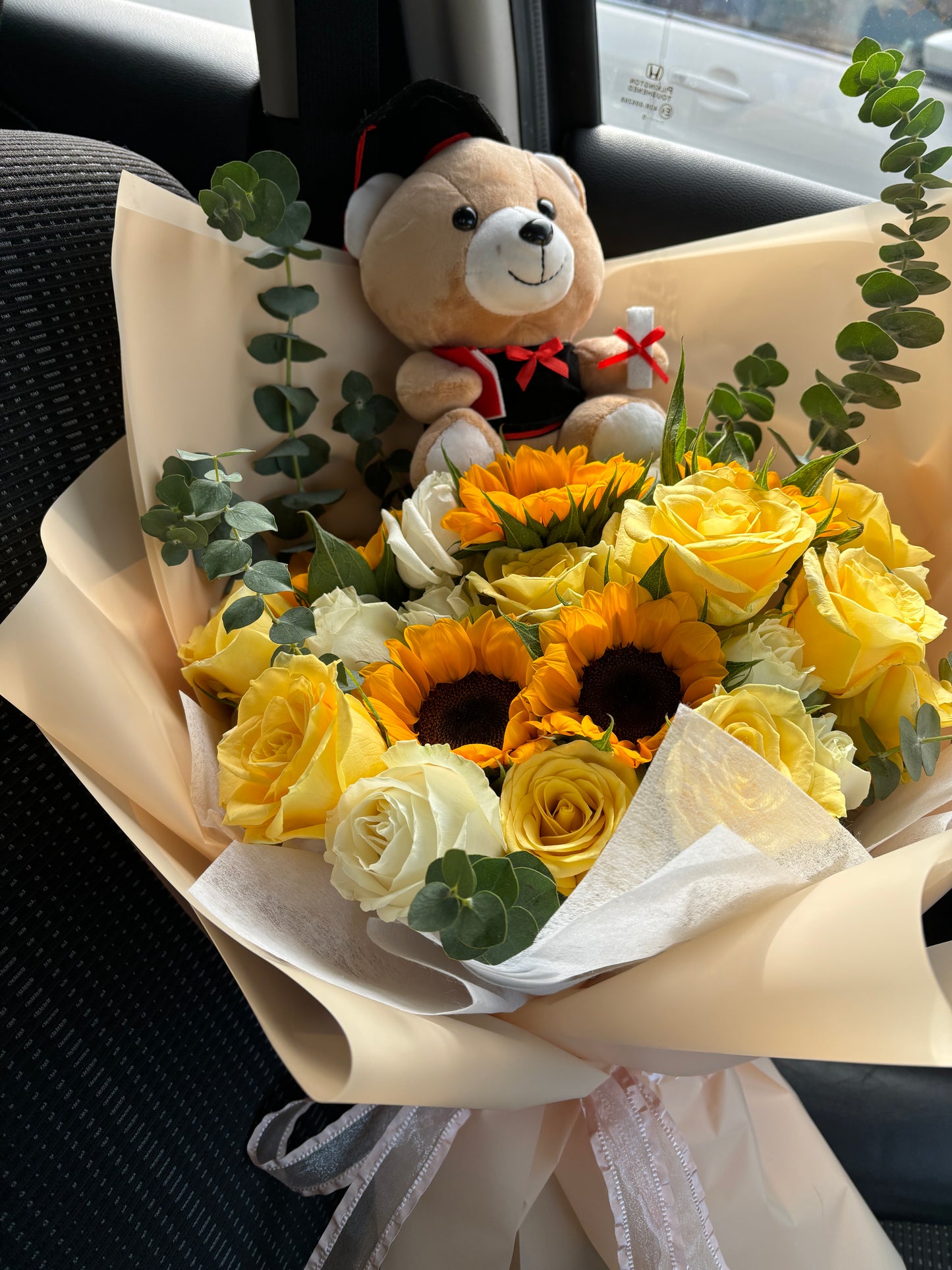 Graduation Sunshine Bouquet