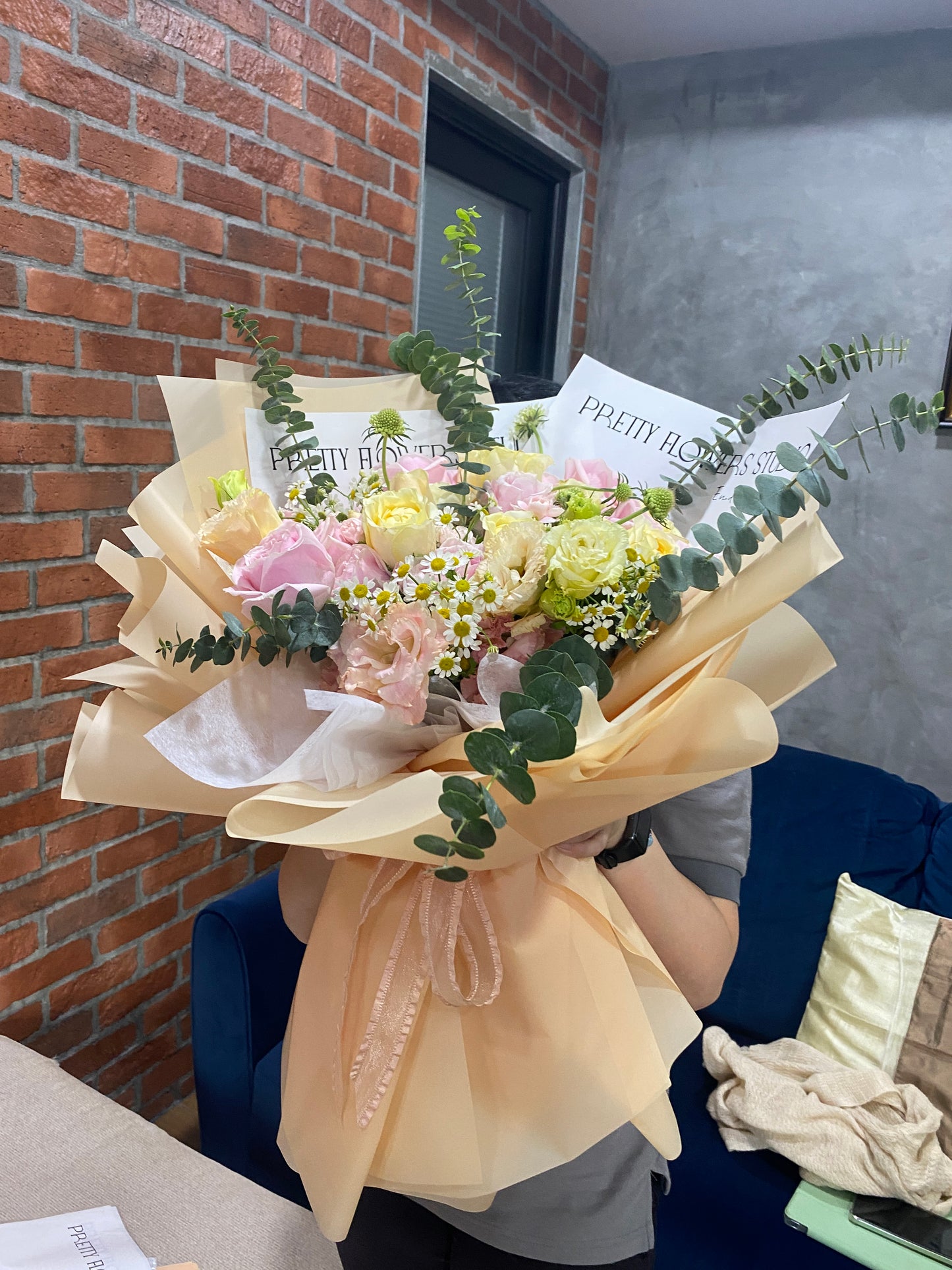 Pastel Bliss Fresh Bouquet - Roses