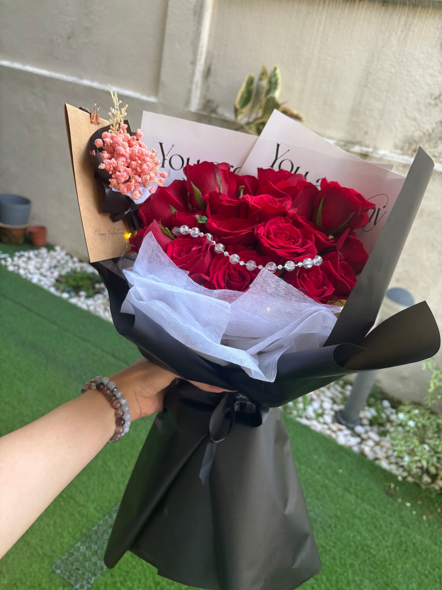 Red Roses Bouquet - Fresh Flowers