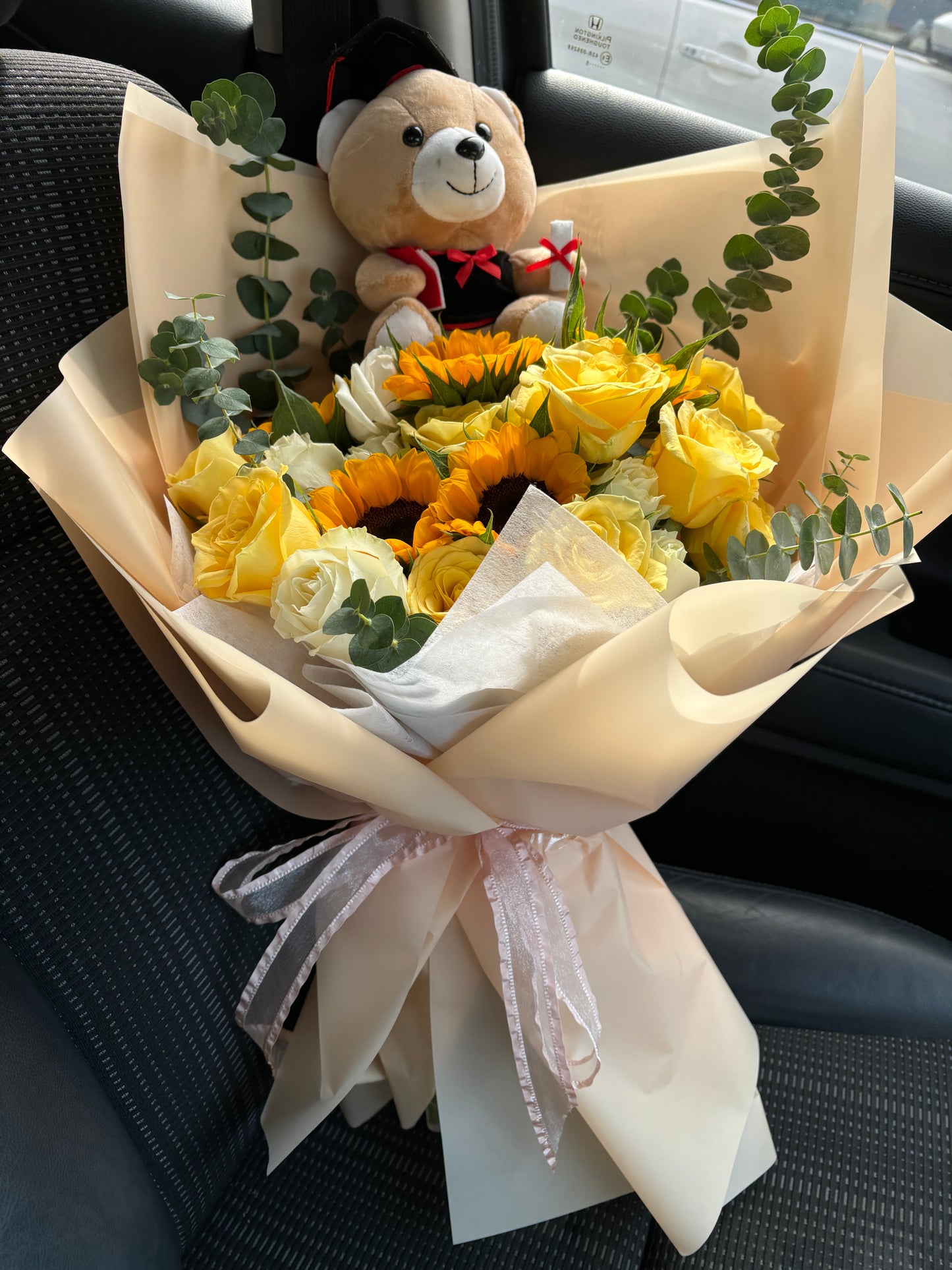 Graduation Sunshine Bouquet