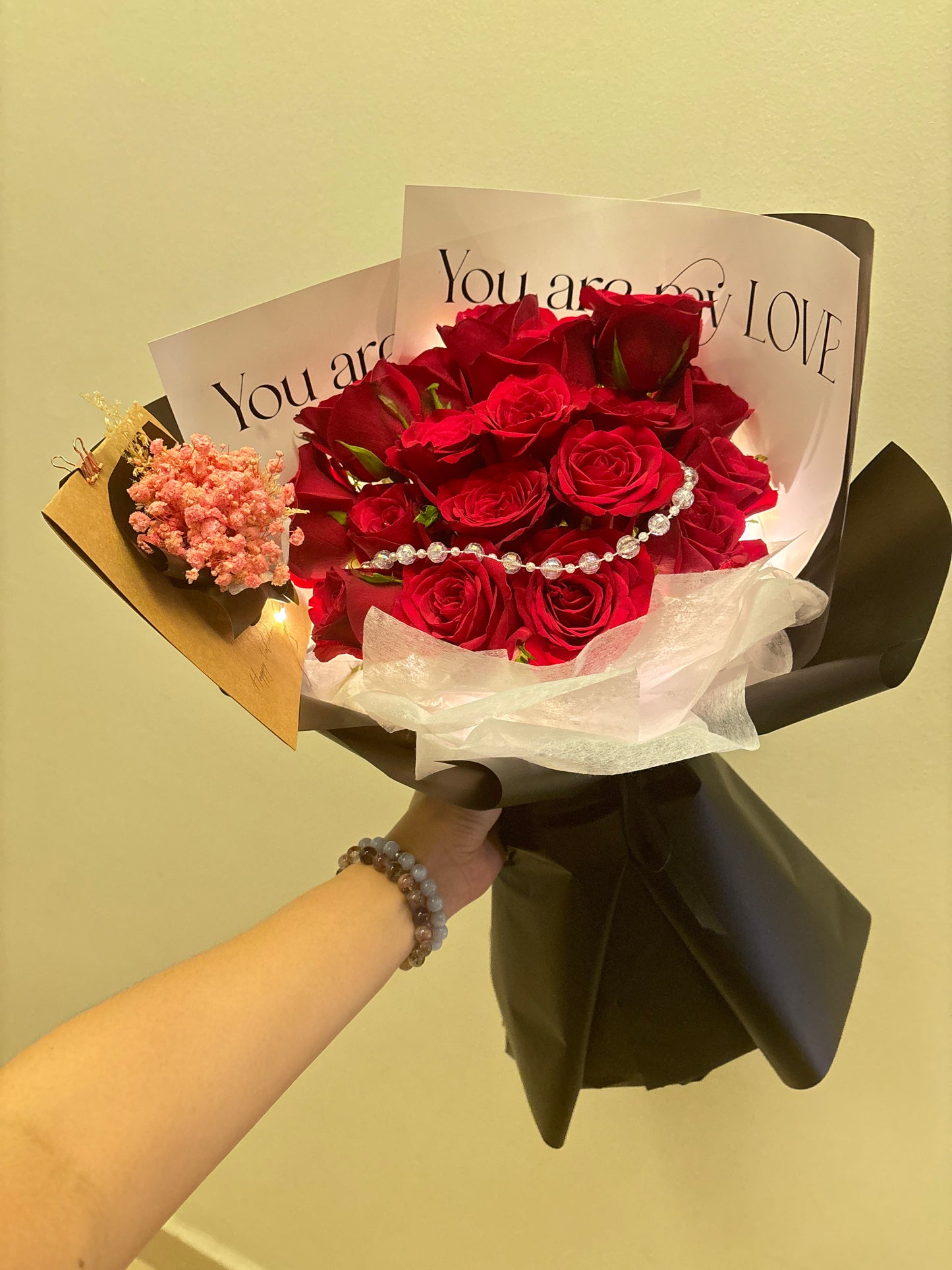 Red Roses Bouquet - Fresh Flowers