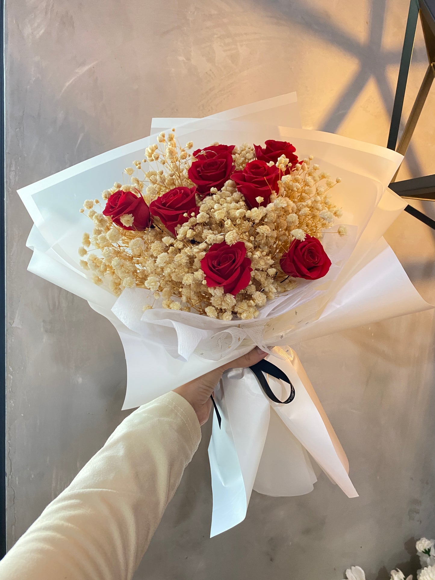 Preserved Baby Breath + Roses with White Wrapping Bouquet- M size