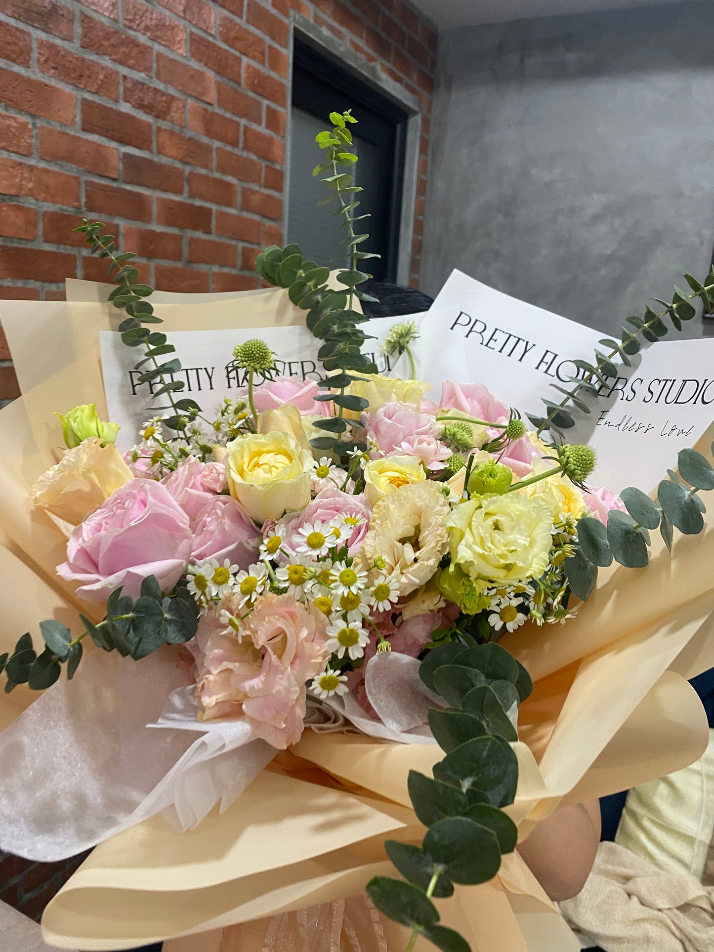 Pastel Bliss Fresh Bouquet - Roses