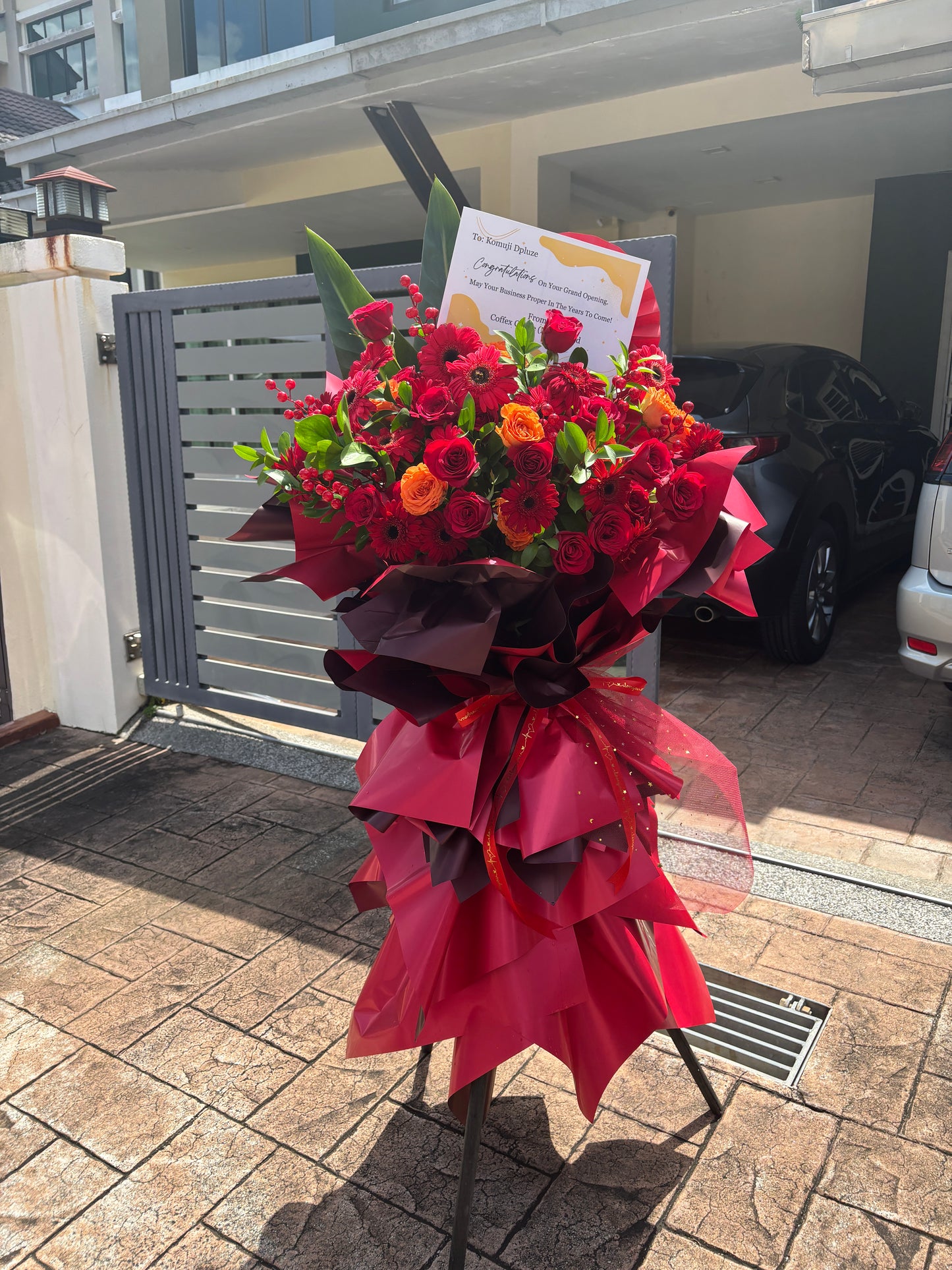 Opening Flower Stand | Fresh Flower