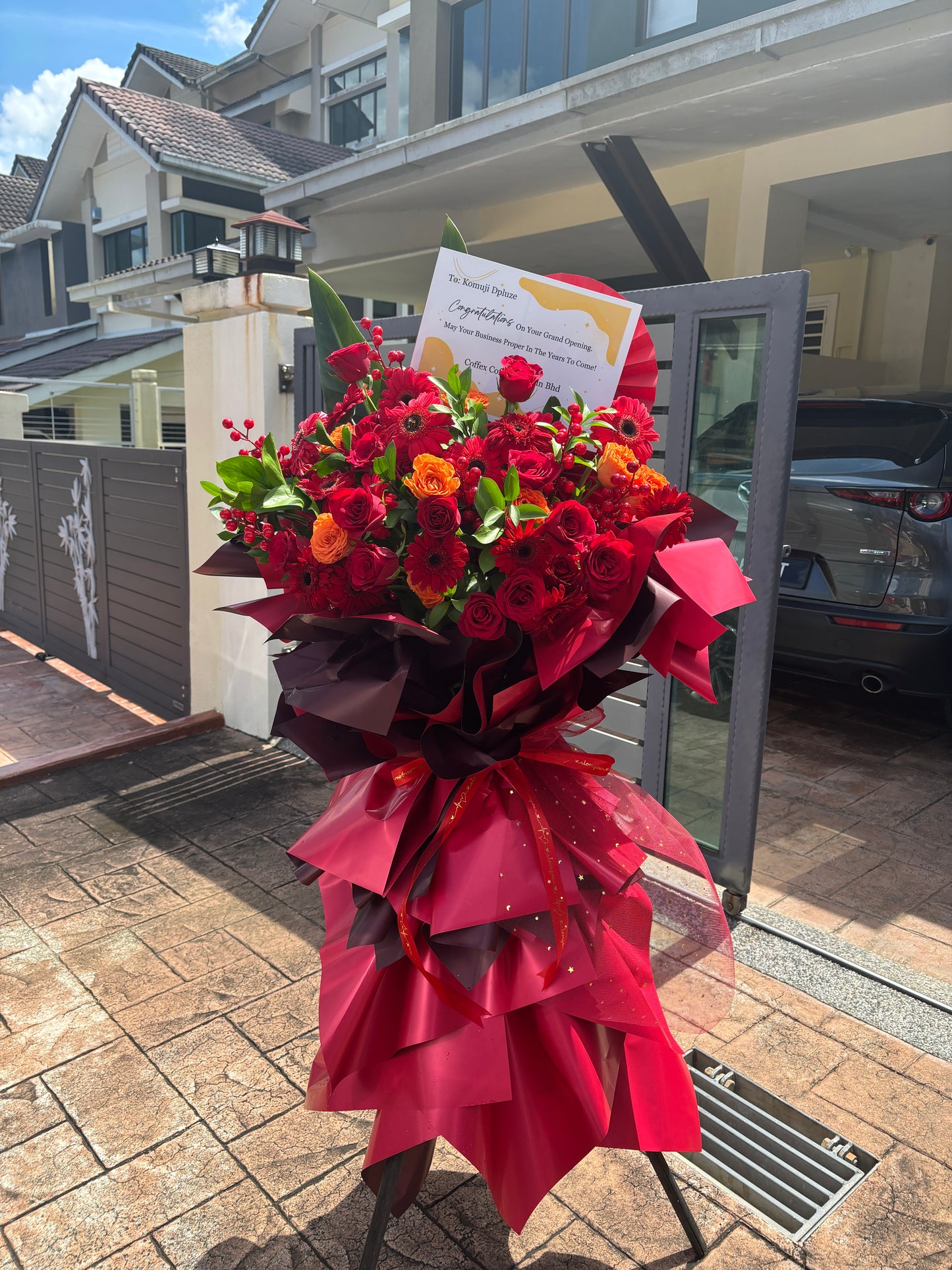 Opening Flower Stand | Fresh Flower